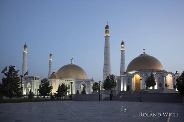 Ashgabat - Türkmenbasy Ruhy Mosque