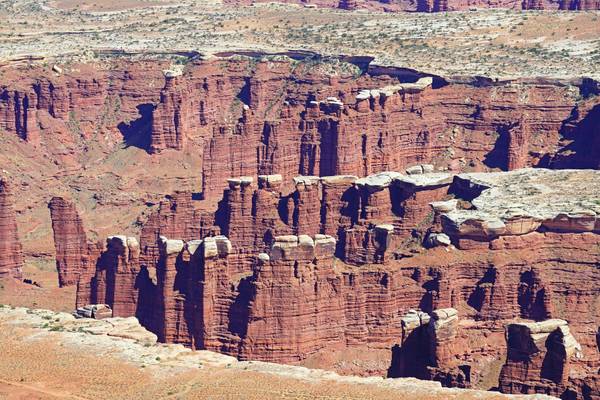 Fancy rock needles of Canyonlands, Utah