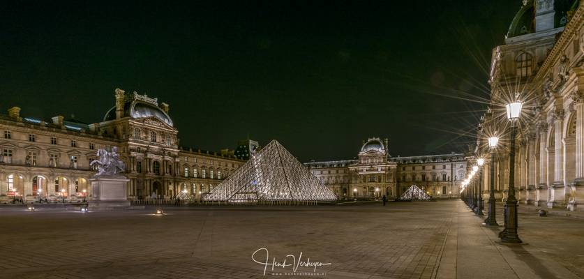 Louvre at night