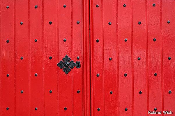 Edinburgh - Red Church Door