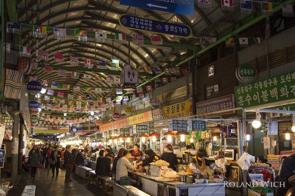 Seoul - Gwangjang Street Food Market