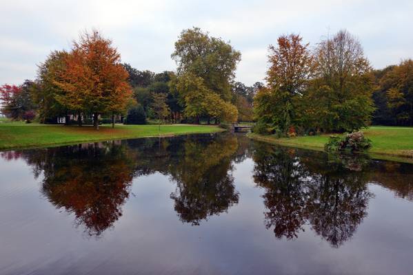 Park of Kasteel Duivenvoorde, Voorschoten, Netherlands