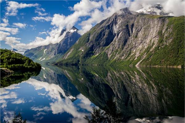 Eikesdalvatnet, Norway
