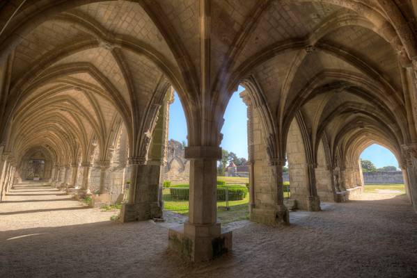 Old Cloister [FR]