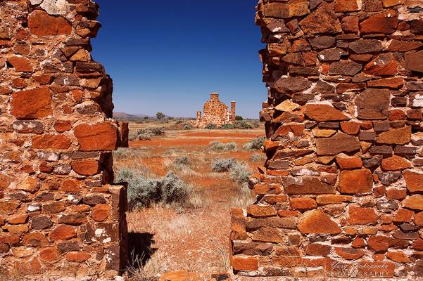 Outback Ruins
