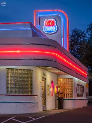 Neon Diner