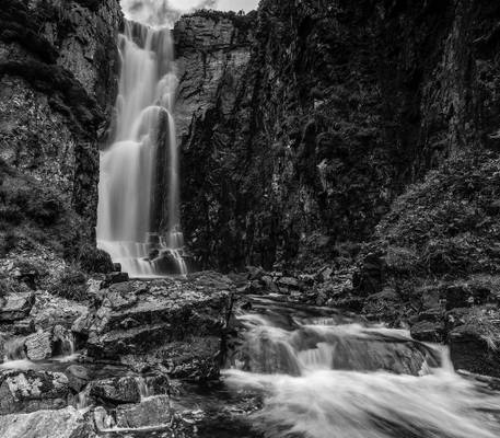 Wailing Widow Falls..