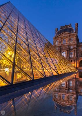 Louvre by night [FR]