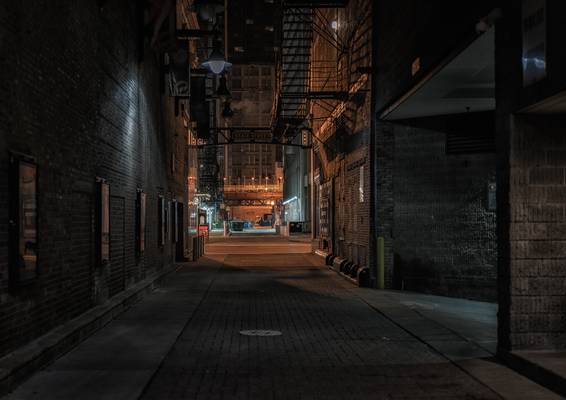 Chicago alley