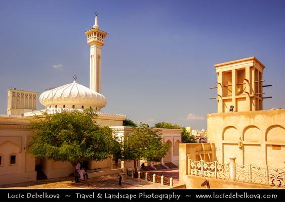 United Arab Emirates - Dubai - Bastakiya quarter with its traditional mosque