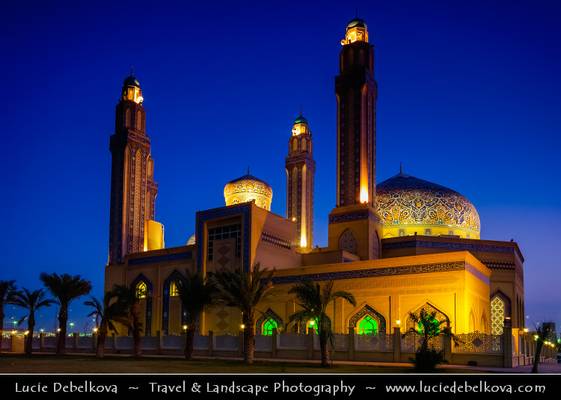 Kuwait - Mosque Mohammad Al Baqer at Dusk - Blue hour - Twilight - Night