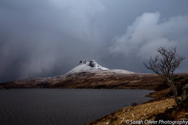 Stack Pollyaidh just before it got swallowed by a hugh snow storm!