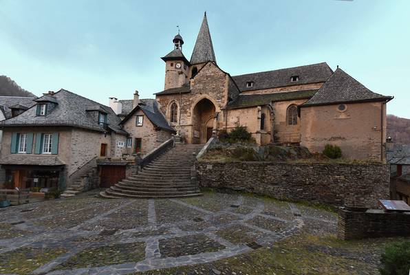 France - église d'Estaing - Aveyron