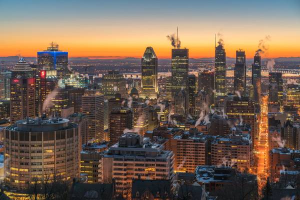 Winter morning, Montreal skyline