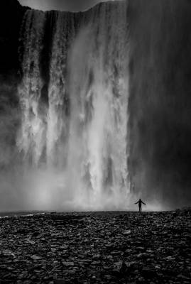 Towering Skogafoss