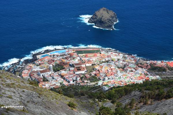 Volando sobre la isla...