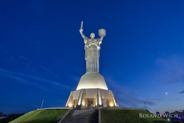 Kiev - Motherland Monument