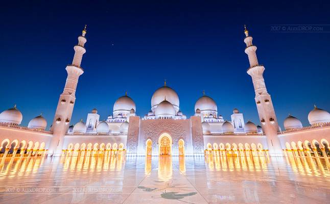 _MG_9157_web - Sheikh Zayed Mosque skyline