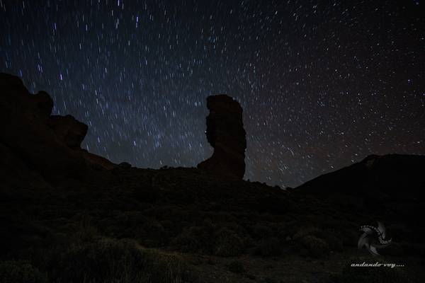 Roque Cinchado y Teide