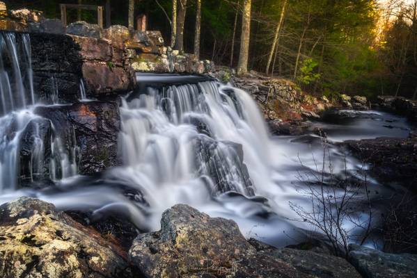 Dancing Cascades*