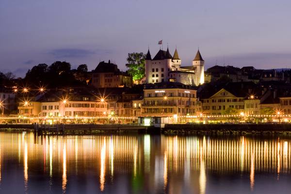 Quartier de Rive et Château de Nyon, Suisse