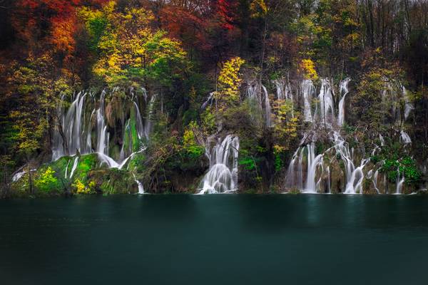Plitvice waterfall and long exposure