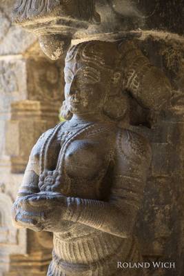Statue at Padmanabhapuram Palace