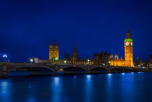 London & Blue Hour