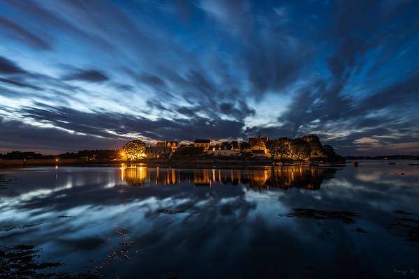 Saint-Cado by Night