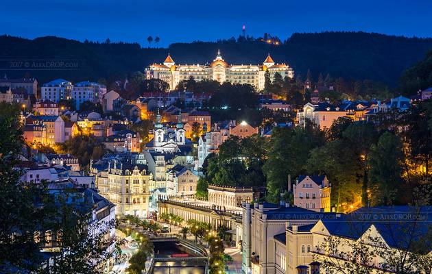 _MG_2770_web - Karlovy Vary skyline in blue hour