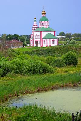Ilya Prophet Church across overgrown pond, Suzdal