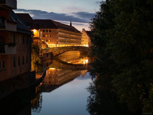 Morgendlicher Blick auf die Pegnitz [Nürnberg]