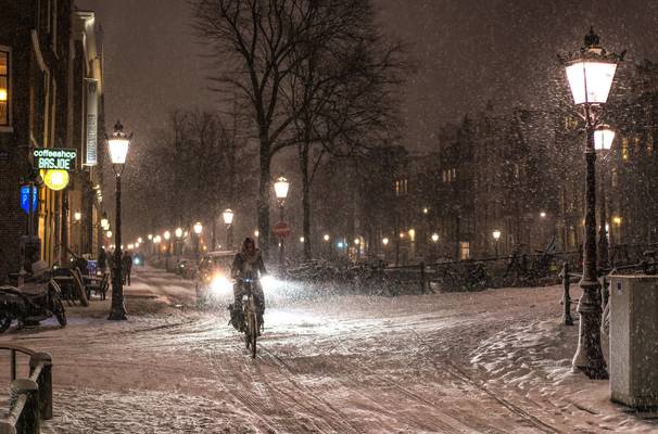 Amsterdam snow blizzard