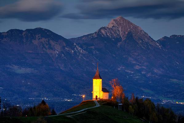 Jamnik Church