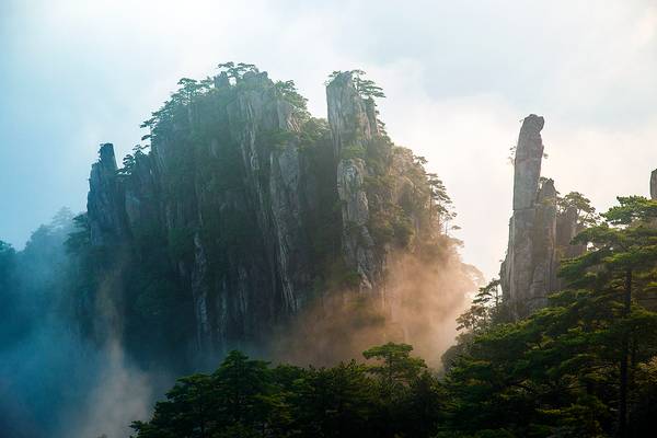 Huangshan dawn. UNESCO World Heritage Site