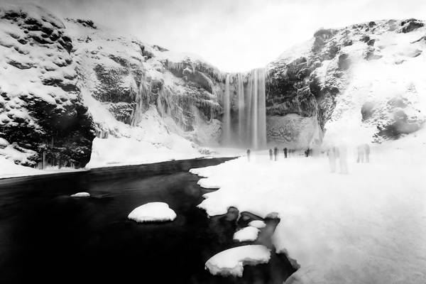 The Hugely Impressive 200ft Skogafoss Waterfall, Iceland