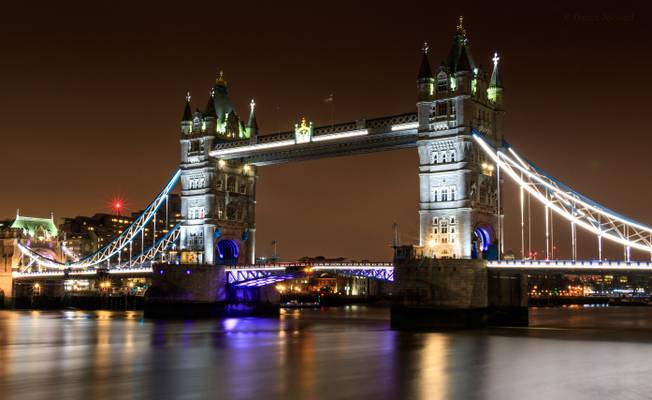 Tower Bridge over the Thames, London, England.