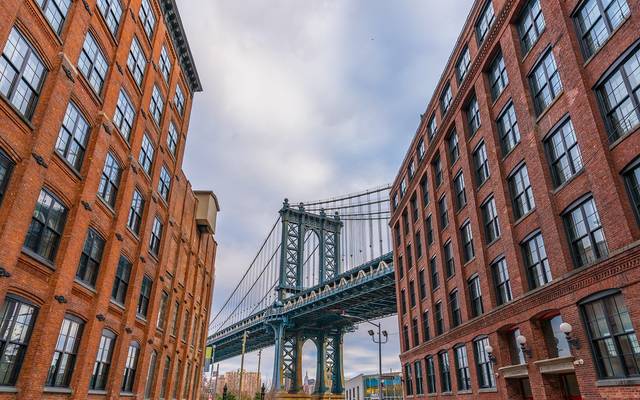 Manhattan Bridge Tower