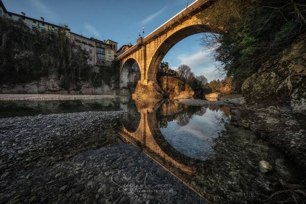 DEVIL'S BRIDGE (The devil makes bridge not reflections)