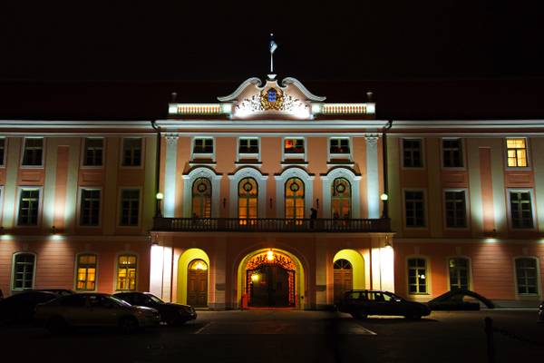 Tallinn by night. Toompea Palace
