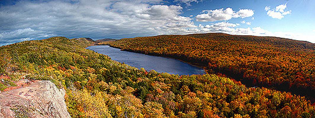 Lake of the Clouds Panorama