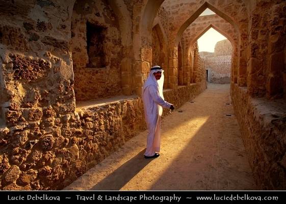 Bahrain - Bahraini Man in Bahrain Fort (Qal' at al-Bahrain)