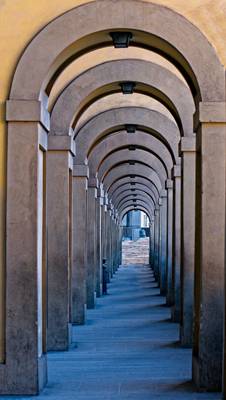 Walkway near Ponte Vecchio