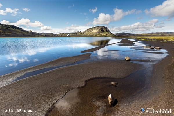 Blautulón Lake with Mountain Veðurháls in the background – Highlands of Iceland