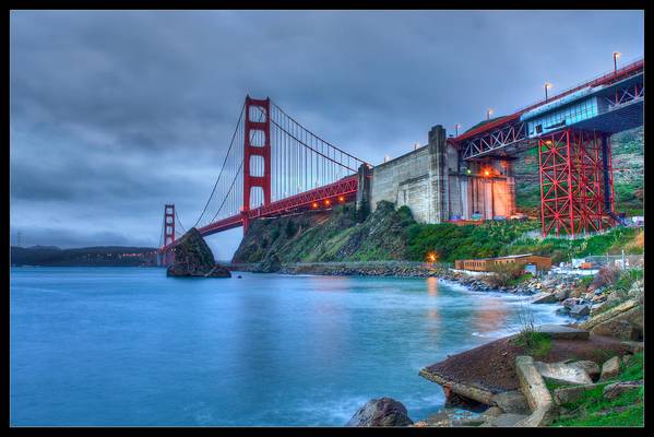 Golden Gate Christmas