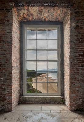 "Mussenden Temple and view on Benone Beach"