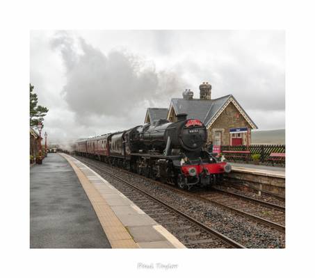 LMS Stanier Class 8F 8151