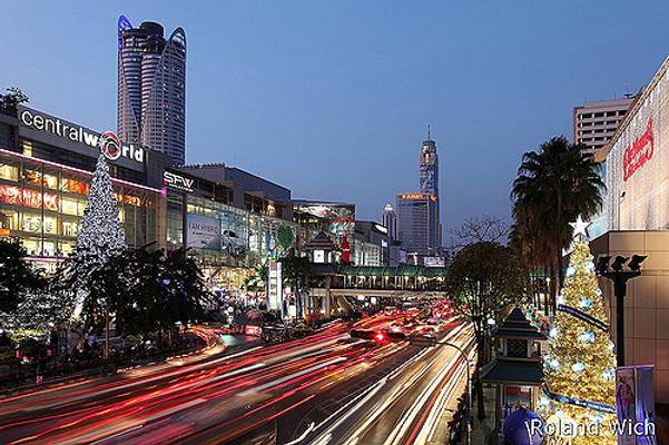 Bangkok - Ratchadamri Road