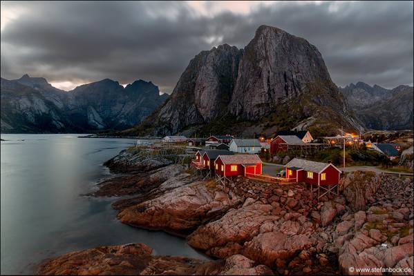 Hamnoy at dawn