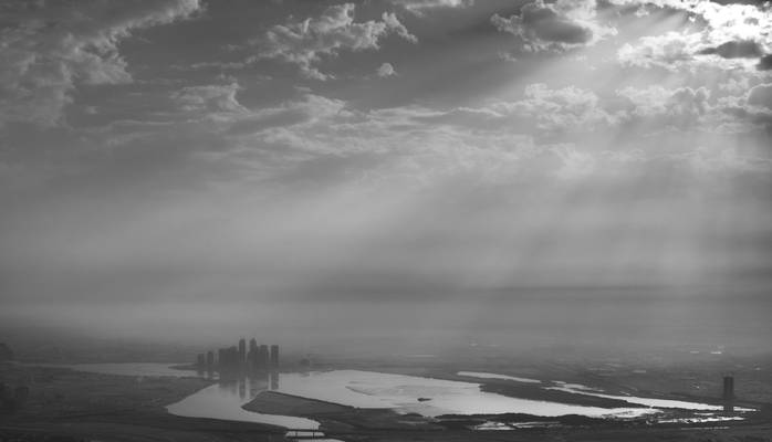 Light over the UAE